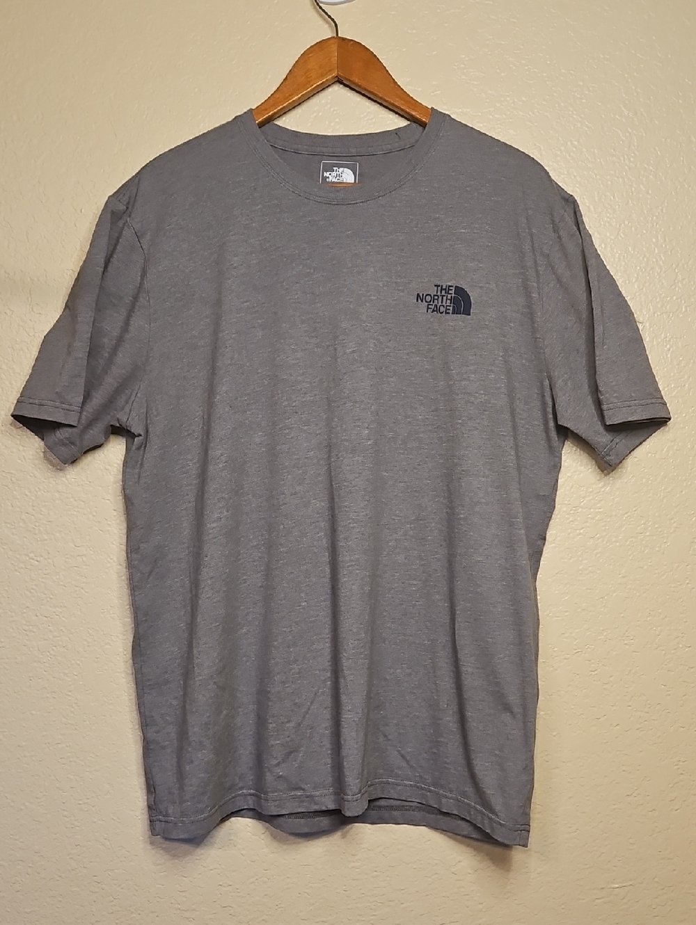 The North Face Men's Gray Short-Sleeve Logo Tee Size XL